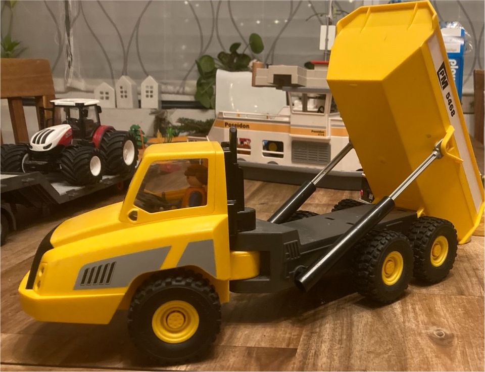 Playmobil 5468 Riesen Dumper in Überlingen