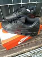 Sportschuhe von Nike Air Max 90 Bayern - Hallerndorf Vorschau