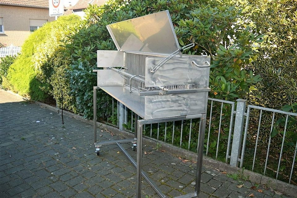 GROSSE SPANFERKELGRILL XXXL 1500 x 600 x 530 LAMMGRILL, EDELSTAHL in Bielefeld