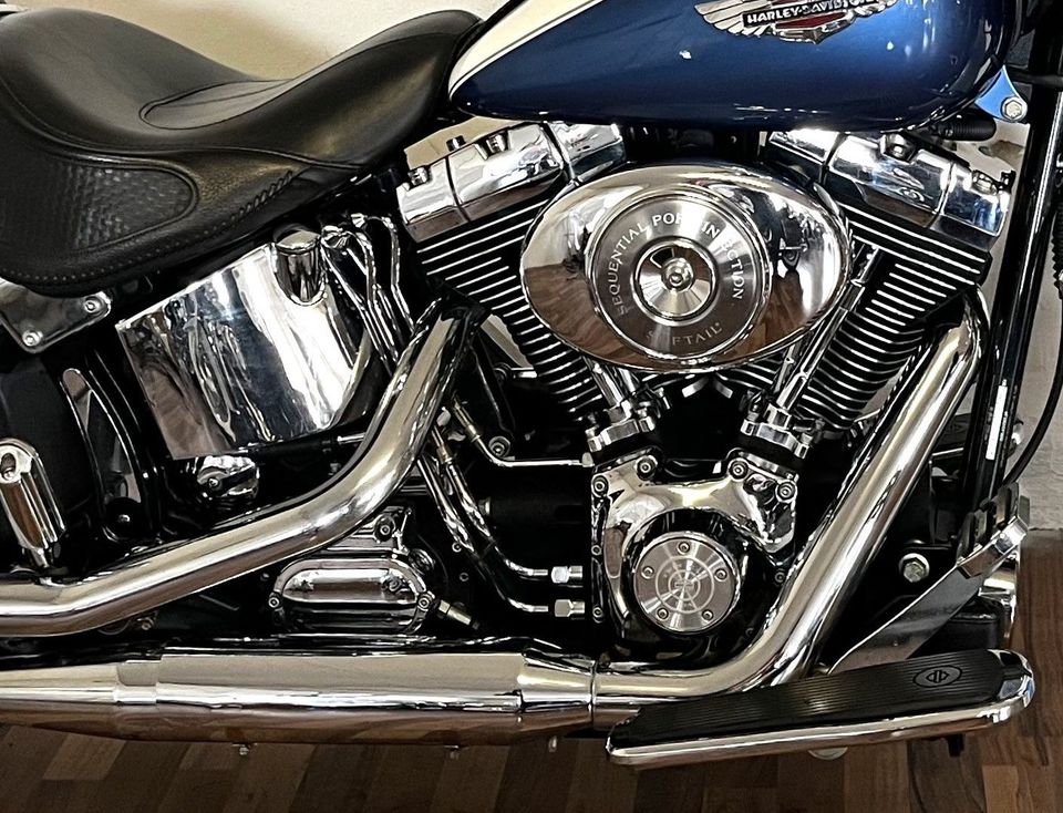 Harley-Davidson Softail DeLuxe   org Zustand in Alzenau