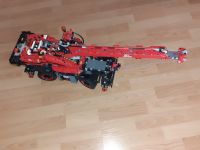 LEGO Technic Set „Geländegängiger Kranwagen“ (42082) schwarz/rot Hessen - Seligenstadt Vorschau