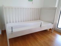 Babybett von IKEA 140x70 cm umbaubar mit Zubehören und Matratze Baden-Württemberg - Sindelfingen Vorschau