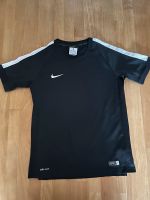 Nike Authentic schwarz Kinder Größe M (140) Hessen - Taunusstein Vorschau