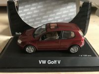 Schuco VW Golf V 2-türig rot metallic 1:43 Ovp Mecklenburg-Vorpommern - Groß Labenz Vorschau