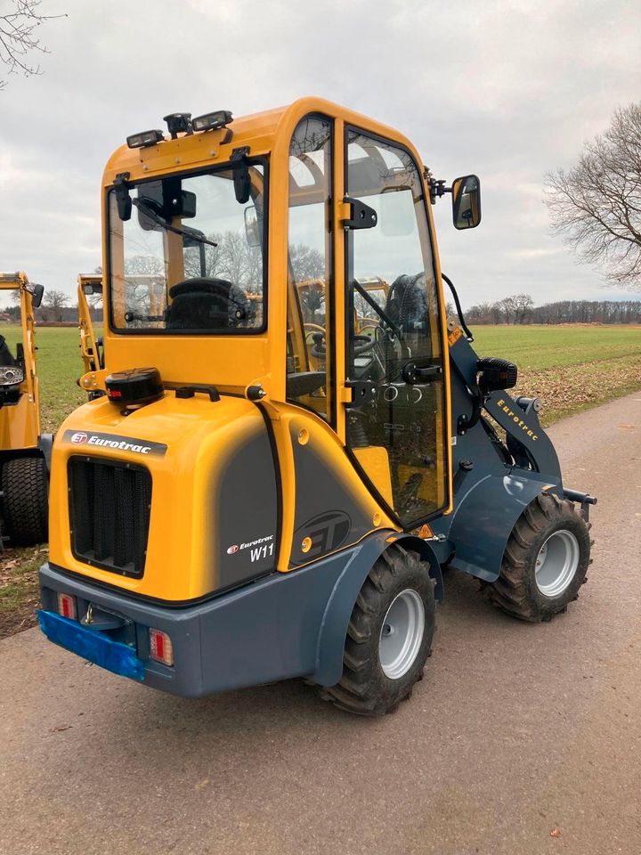 ✅ PRIVAT & GEWERBE FINANZIERUNG ✅ Radlader EUROTRAC W11 Kabine - Hubkraft 1000kg Kipplast 850kg Hubhöhe 285cm - Garantie - Hoflader 26 PS - Kubota Motor - Landwirtschaft Pferdezucht Gartenbau in Heemsen