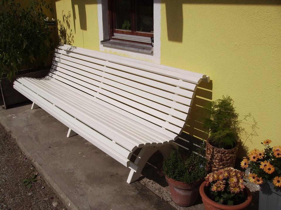 Hausbank Gartenbank Sommerbank Fichte fertig lasiert ca 2,5m in Tyrlaching