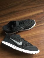 Nike Sportschuhe / Schuhe Gr. 35 Saarland - Saarwellingen Vorschau