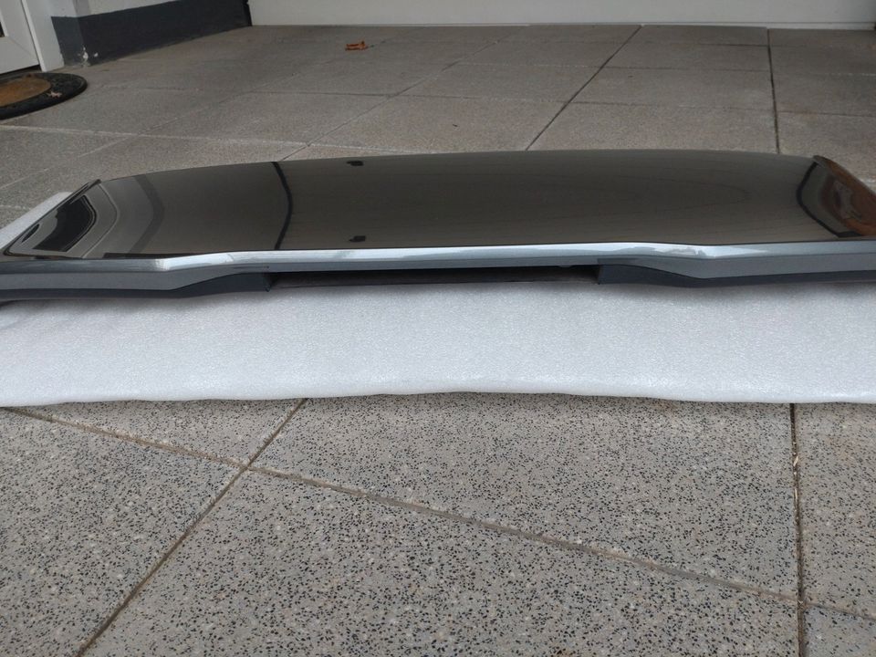 Volvo V40 R-Design Dachspoiler auch für CC Bj:2012.2019 in Waldems