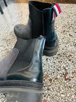Tommy hilfiger Boots Stiefel schwarz blau Größe 38 wie neu Nordrhein-Westfalen - Kevelaer Vorschau