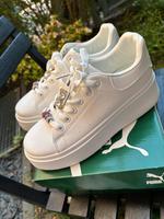 Sneaker Plateau weiß mit Schmuck Köln - Ostheim Vorschau