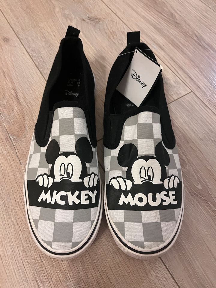 Minnie cheap mouse espadrilles