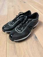 Nike Golfschuhe schwarz Größe US 7 / EUR 38 Hessen - Schöffengrund Vorschau