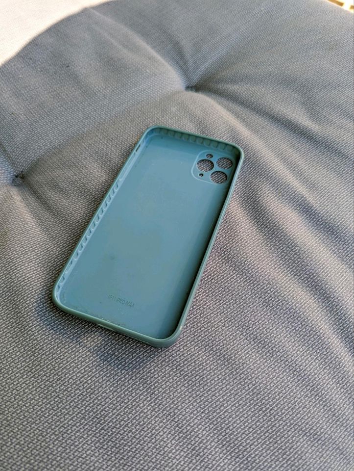 Handyhülle für IPhone 11 Pro Max in Süßen