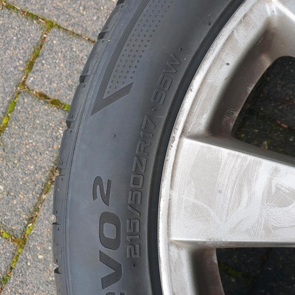 Toyota Alufelgen 17 Zoll Reifen Felgen Sommerreifen in Dormagen