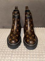 LOUIS VUITTON BEAUBOURG ANKLE BOOT GR.37 DAMEN NEUWERTIG Hamburg - Wandsbek Vorschau