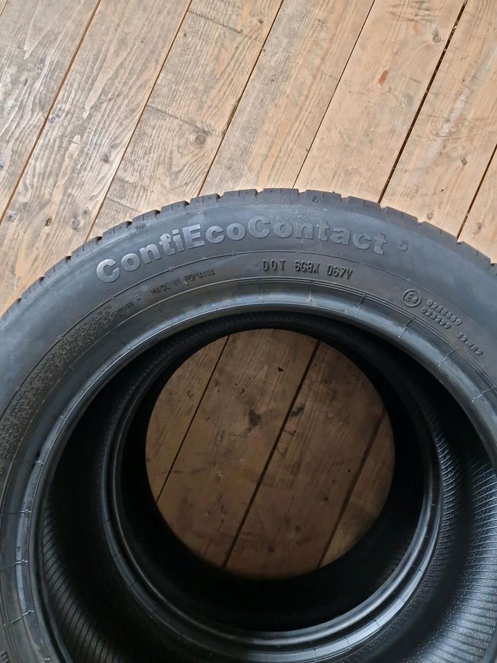 2 Sommerreifen Conti 185/65 R15 86H in Halberstadt