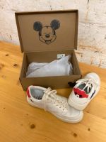 Weiße Mickey Maus sneaker Gr 41 inkl Karton Nordrhein-Westfalen - Langenfeld Vorschau