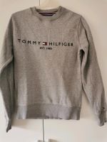 Tommy Hilfiger Sweatshirt Pullover Größe S grau Niedersachsen - Bodenwerder Vorschau