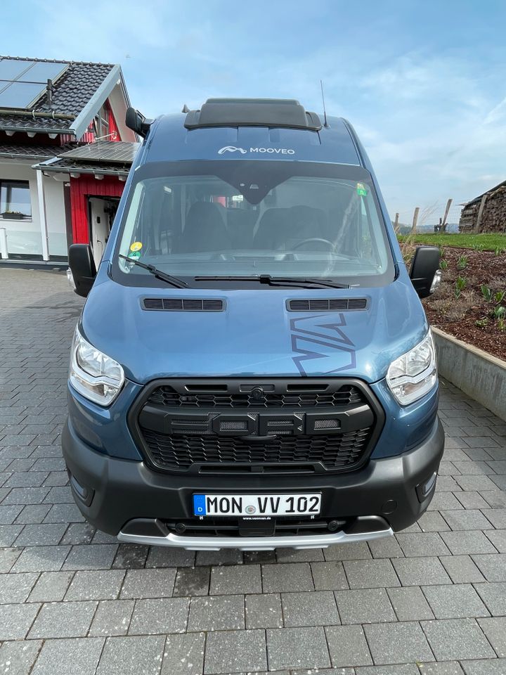 Mooveo Ford Transit mieten | TOP Ausstattung | autark | VennVan® in Simmerath