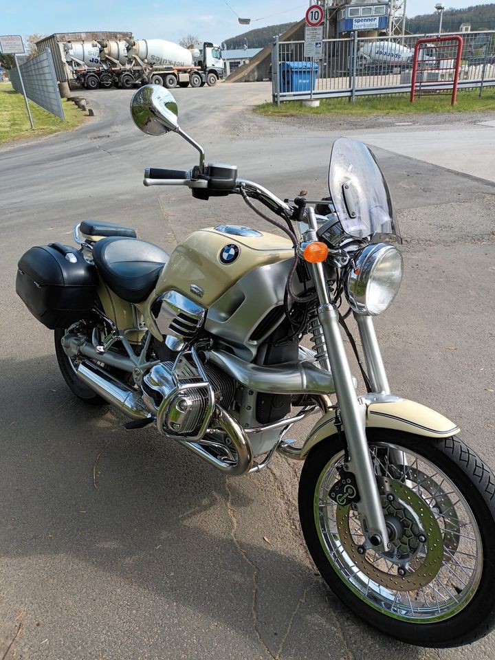 BMW R 1200 C in Kattenes