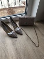 Jimmy Choo Glitzer high Heels und Handtasche Düsseldorf - Pempelfort Vorschau