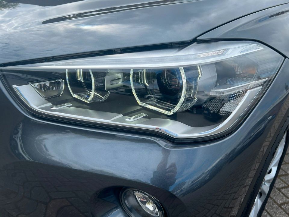 BMW X1 sDrive 18 i Advantage LED SPORTSITZ NAVI PDC in Kleve
