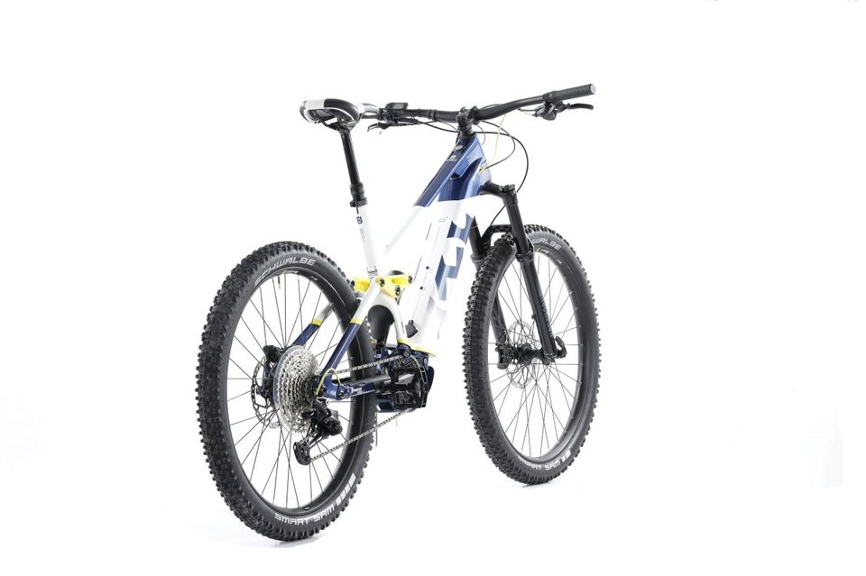 Husqvarna Mountain Cross 5 - 2021 - 48 cm (L) | nur 1376 km | Shimano EP8 (85 Nm) 630 Wh | UVP 4.999 € | 1 Jahr Garantie | E Bike Trekking in Ottobrunn