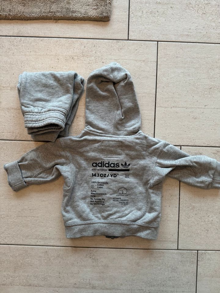 Adidas Baby Jogginganzug Set Sweatjacke grau 74 in Duisburg