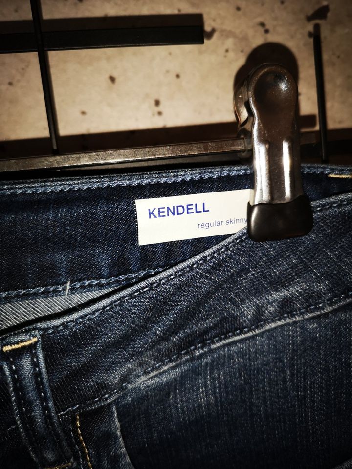 Only Kendell Jeans Denim regular Skinny Gr. 25/30 NEU! Blau in Rodgau