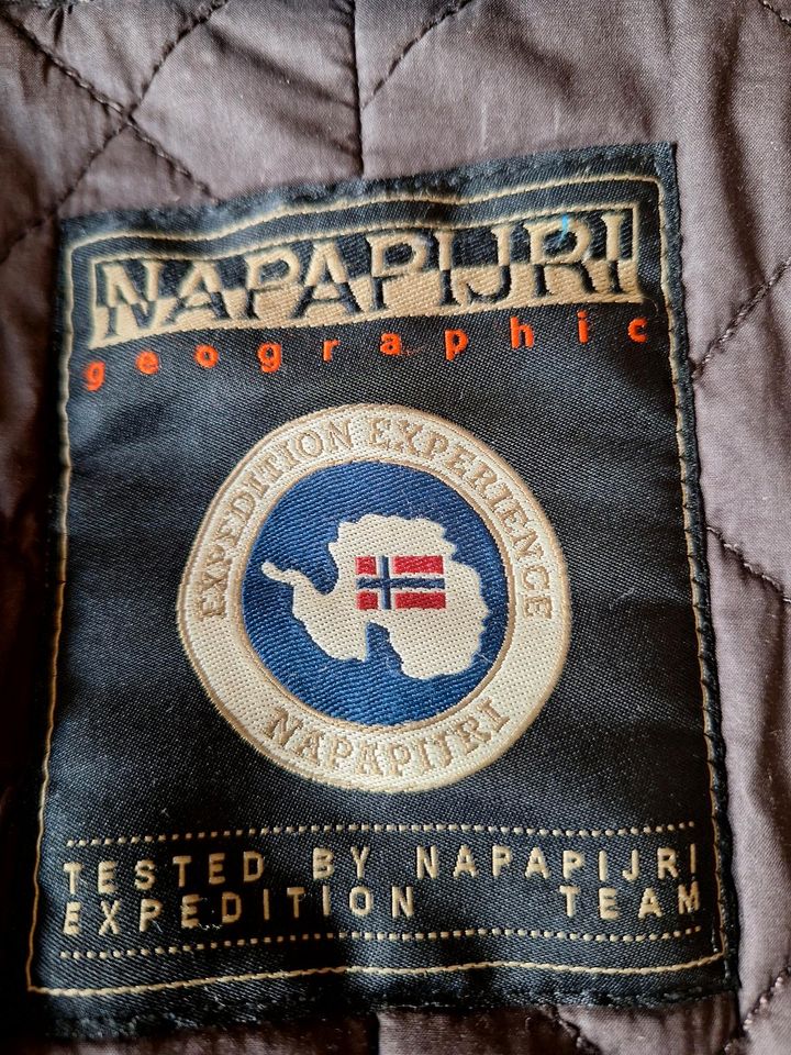 NAPAPIJRI Mantel Parka L in Kiel