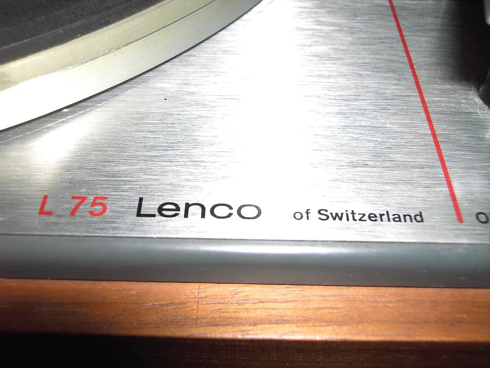 Lenco L75 Plattenspieler Schallplattenspieler in Perl