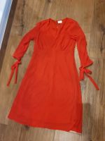 Oranges Kleid von Vila S Bayern - Bogen Niederbay Vorschau