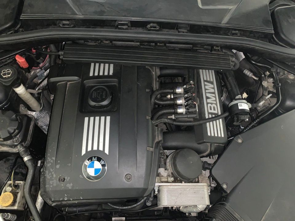 BMW 130i - in Büren