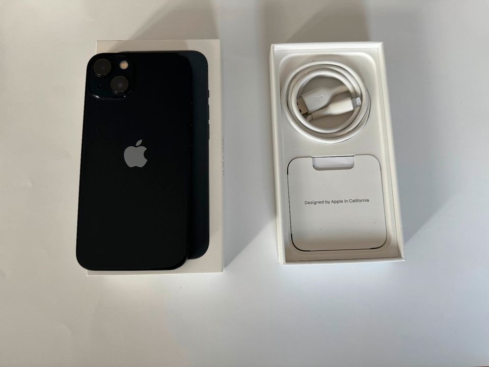 Apple iPhone 13 - 128GB - Mitternacht (Ohne Simlock) (Dual-SIM) in Rödermark