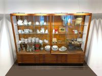 große Ladenvitrine 240x190 Schrank 20er Jahre Schubkästen Dresden - Dresden-Plauen Vorschau