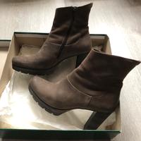 Paul Green Stiefeletten Leder Gr. 7,5 = 40,5 Niedersachsen - Stade Vorschau