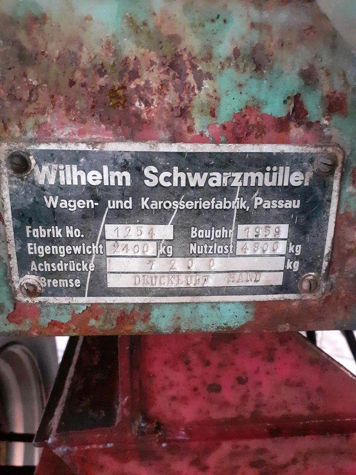 Schwarzmüller Kipper 7,2t in Neunburg