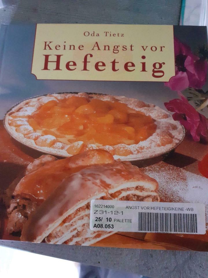 Backbuch Hefeteig von Oda Tietz neu in Haldenwang