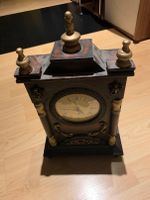 Antik Uhr (Tischuhr) aus Holz Niedersachsen - Osnabrück Vorschau