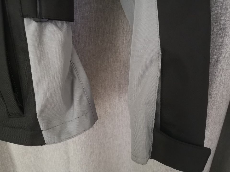 Motorradjacke Rollerjacke DXR Textil Rückenprotektor, wie neu in Neuwied