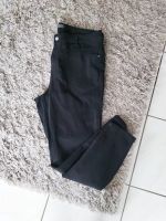 Stretchhose Jeans skinny slim klassisch schwarz Highwaist curvy Baden-Württemberg - Schwieberdingen Vorschau