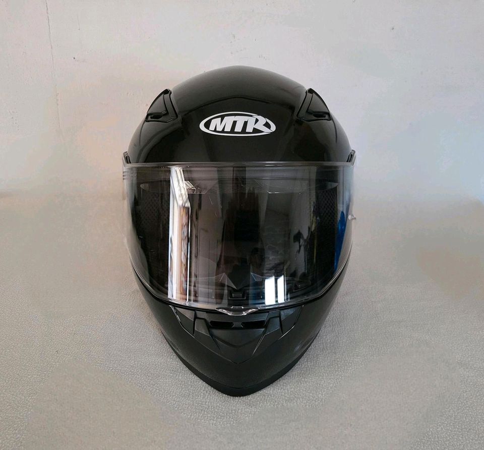 MTR Motorradhelm Schwarz Gr. 60 in Coswig