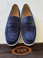 TOD‘S Loafer / Slipper Wildleder blau – Gr. 40 – wie NEU Hamburg-Nord - Hamburg Alsterdorf  Vorschau