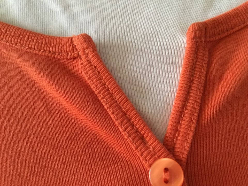 Neues Sommer Damen Shirt in Farbton Orange / Größe 44-46-48 in Engen