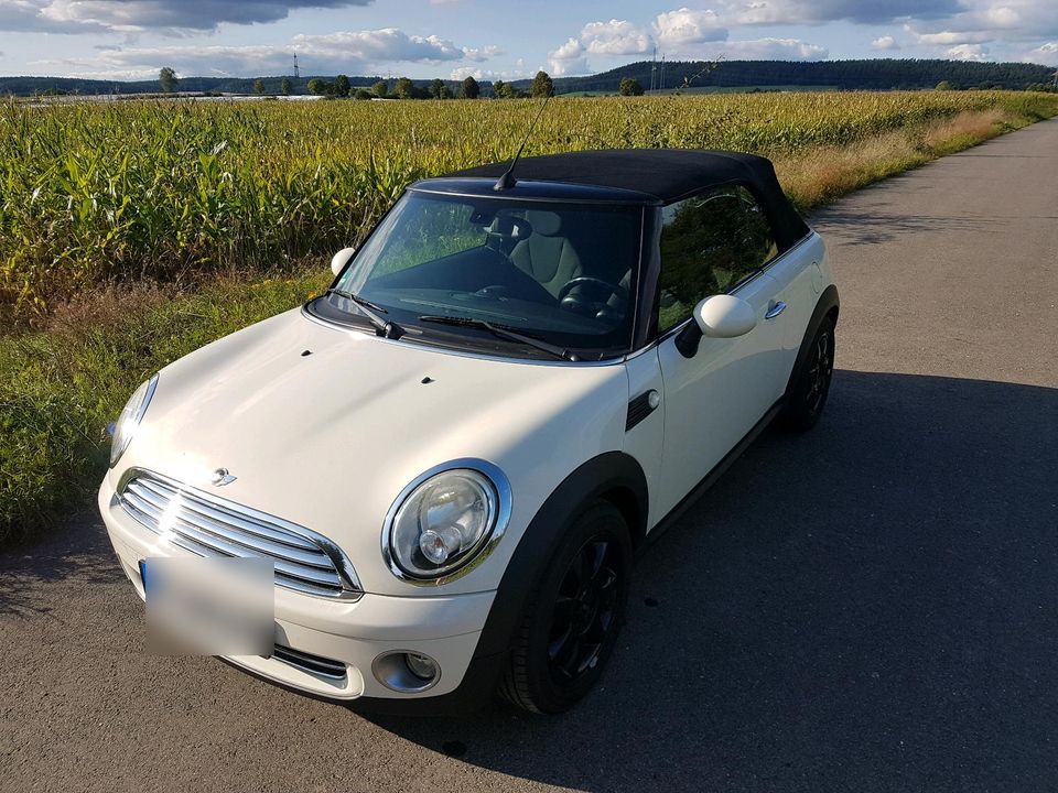 Mini One 2010 Cabrio in Weiden (Oberpfalz)