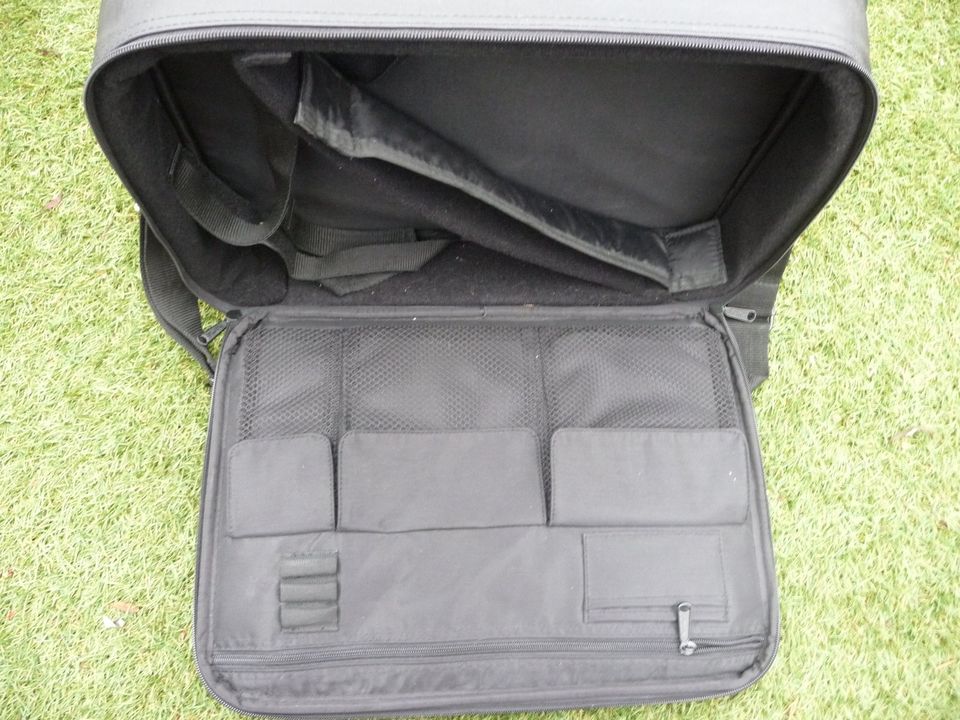 LAPTOP-NOTEBOOK Tasche von EXXTER, schwarz in Wedemark