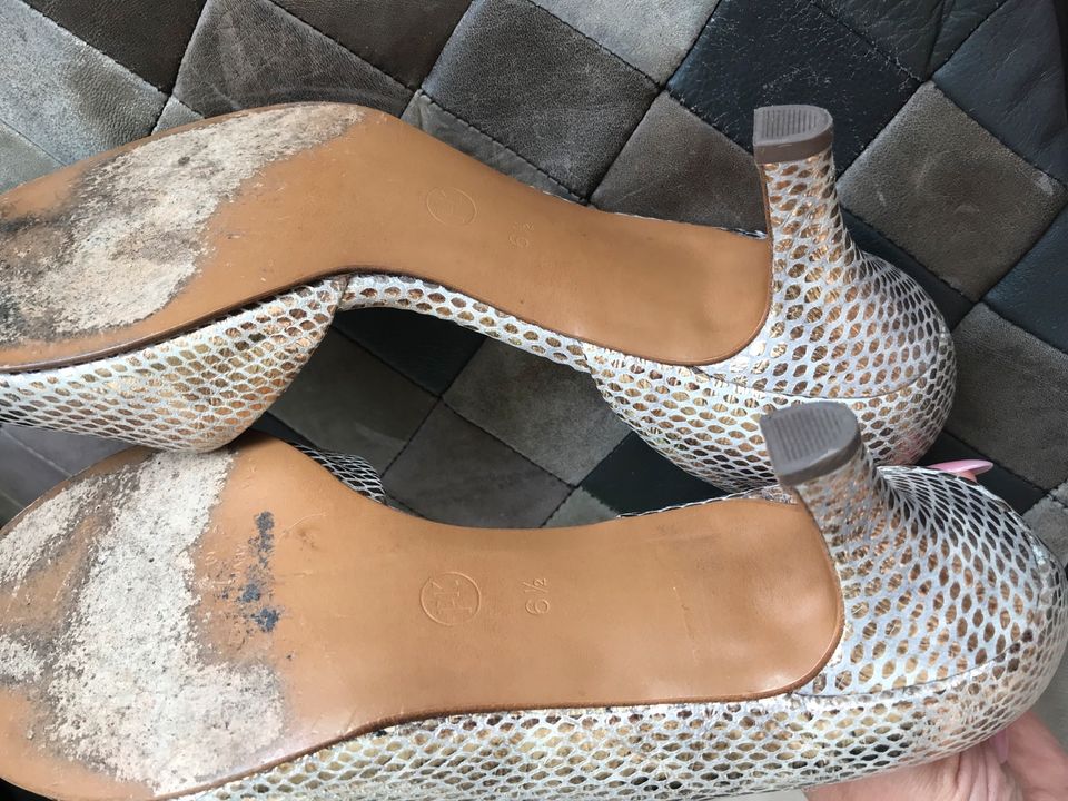 Peter Kaiser 6,5 Peep toe heels gold beige 40 in Heidelberg