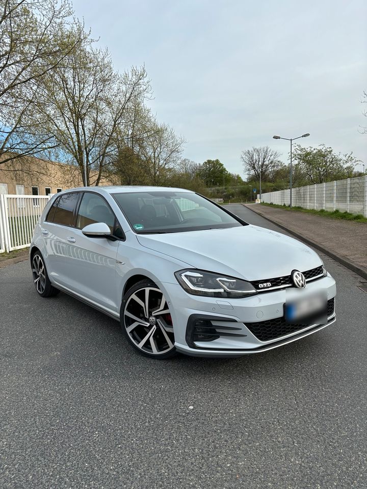 VW Golf 7 GTD | DSG LED Navi ACC DCC VirtualC 19“ in Peine