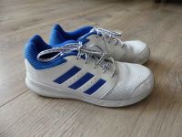 Adidas Sneaker 39  UK 6 weiß Sportschuhe Schleswig-Holstein - Kaltenkirchen Vorschau