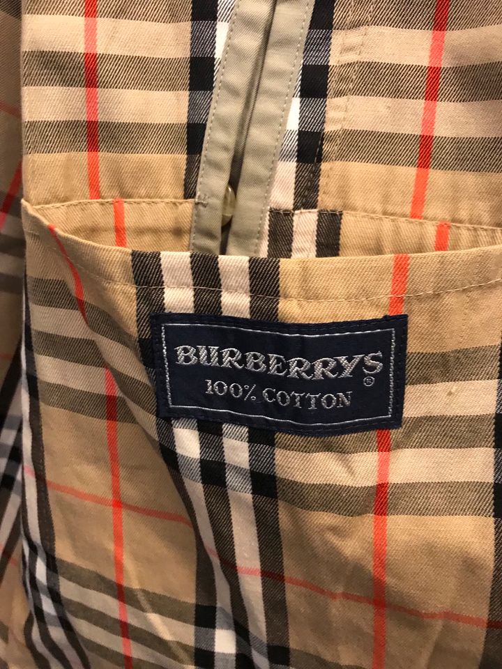 Burberry Trenchcoat Mantel L -xl grün grau in Ottobrunn